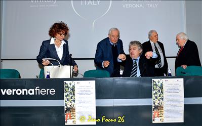 -00104-CONVEGNO VINI_01.jpg